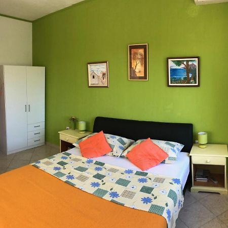 Ferienwohnung Family Stakic Baška Voda Exterior foto