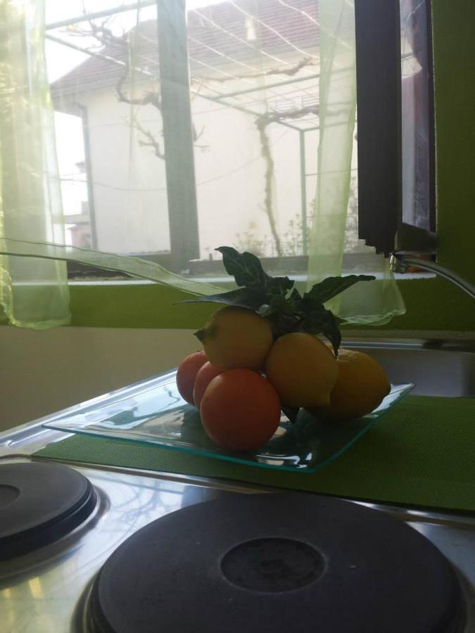 Ferienwohnung Family Stakic Baška Voda Exterior foto